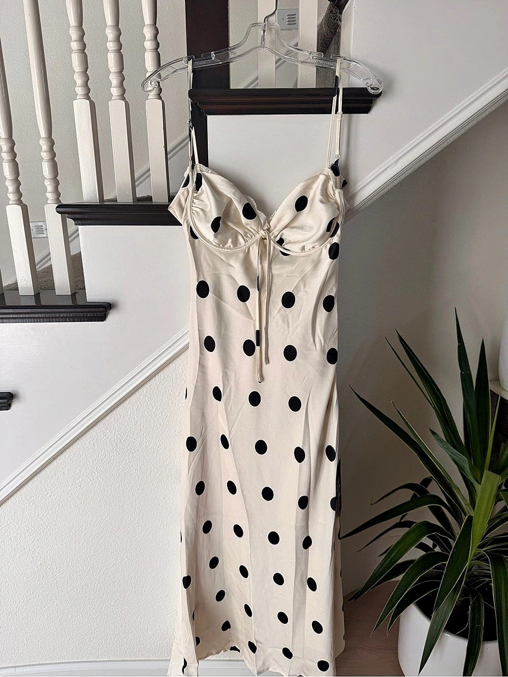 Lulus Maxime White/Black Dot Satin Cowl Back Midi Dress Medium